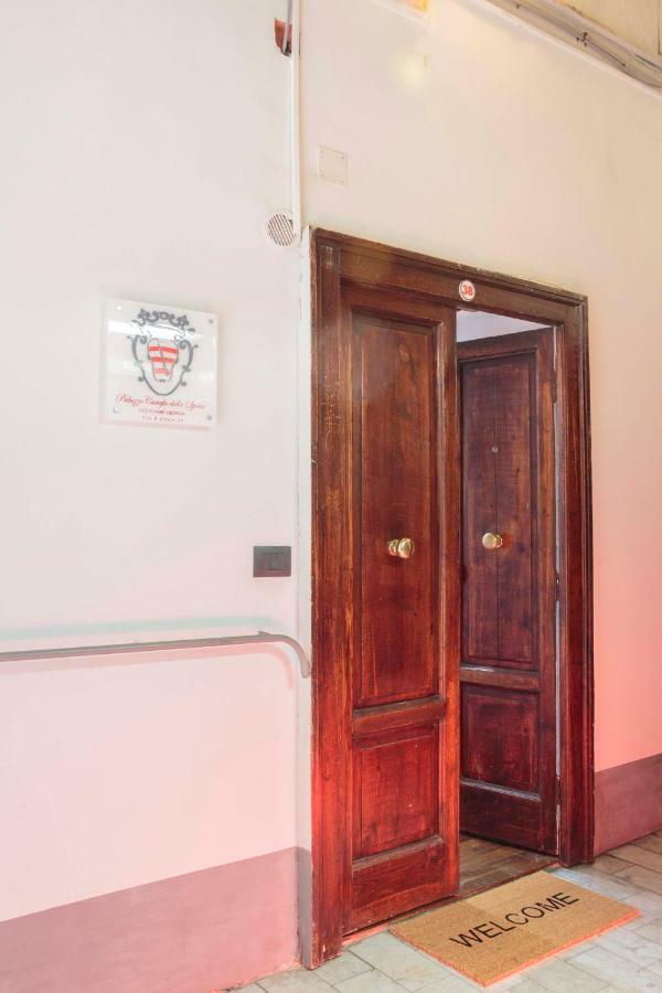 Apartmán Palazzo Carafa Della Spina Neapol Exteriér fotografie